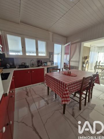 Maison à vendre 6 pièces 230 m² Vias