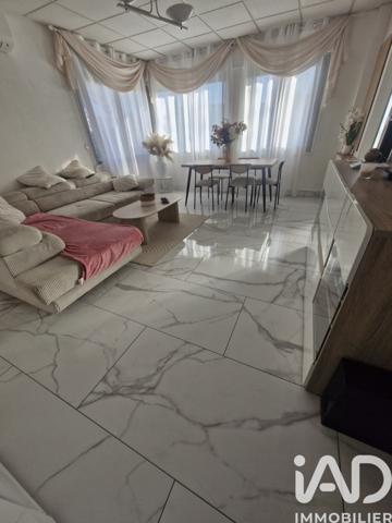 Maison à vendre 6 pièces 230 m² Vias