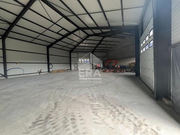 Local 730m2 Valdahon