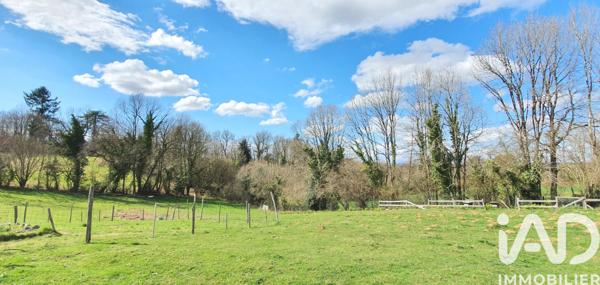 Maison à vendre 7 pièces 150 m² Saint-Germain-les-Vergnes