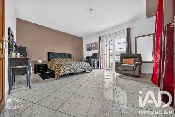 Maison à vendre 7 pièces 245 m² Talange