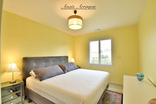 Maison à vendre de plain pied avec piscine 130m2