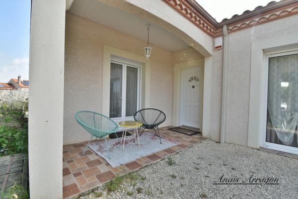 Maison à vendre de plain pied avec piscine 130m2