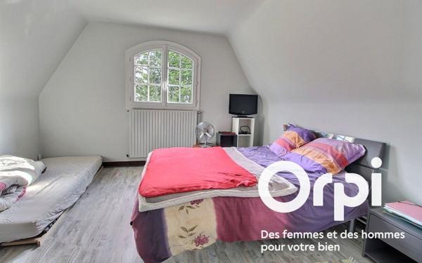 Maison à vendre    6 pièces • 159,79 m2 Dampierre-en-Yvelines