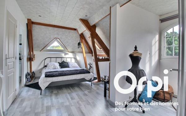 Maison à vendre    6 pièces • 159,79 m2 Dampierre-en-Yvelines