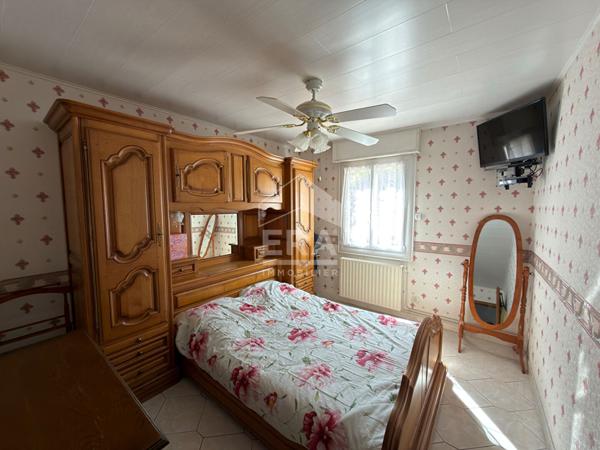 A VENDRE 83470 SAINT MAXIMIN LA SAINTE BAUME MAISON PLAIN PIED  TYPE 4 DE 120M² SUR  2040 M² DE JARDIN DEUX GARAGES PISCINE