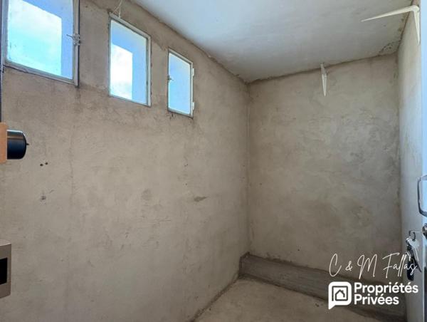 Appartement T3 lumineux 70 m² - Cave + parking fermé à Orange