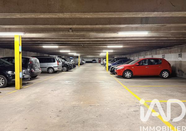 Parking à vendre 12 m² Paris 13