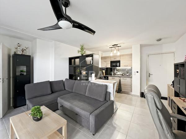 STUDIO RDC résidence récente