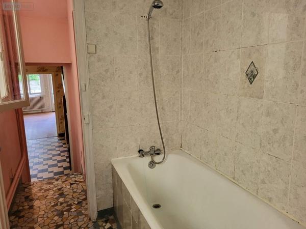 Maison à vendre à Dun-le-Palestel en Creuse (23800), ref : 1229