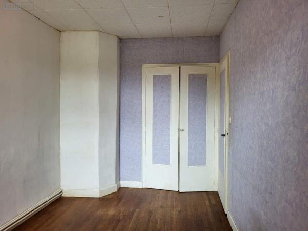 Maison à vendre à Dun-le-Palestel en Creuse (23800), ref : 1229