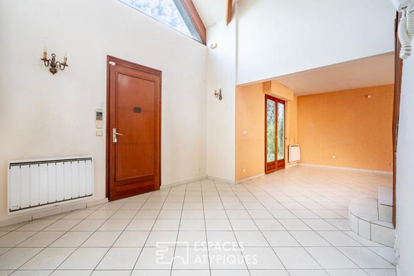 Maison à réinventer avec jardin et terrasse