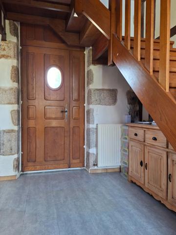 Propriété Corps de Ferme, Bâtisse d'habitation de caractère , nombreuses dependances dont Box, proche ALENCON, LE PERCHE, 2h00 PARIS