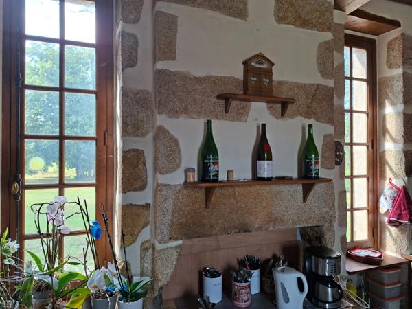 Propriété Corps de Ferme, Bâtisse d'habitation de caractère , nombreuses dependances dont Box, proche ALENCON, LE PERCHE, 2h00 PARIS