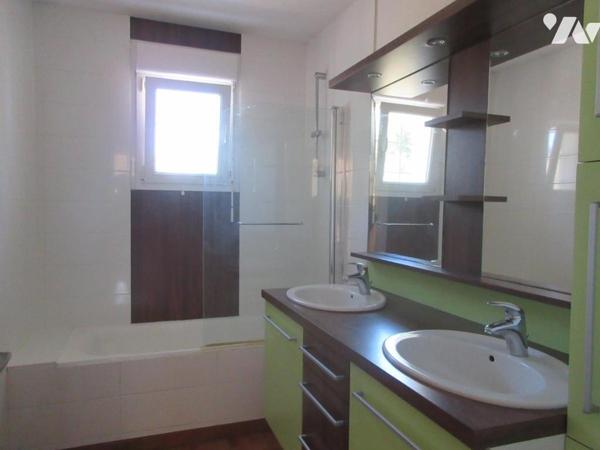 MAISON 143m² - 5 CHAMBRES - DEPENDANCE