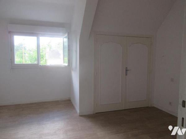 MAISON 143m² - 5 CHAMBRES - DEPENDANCE