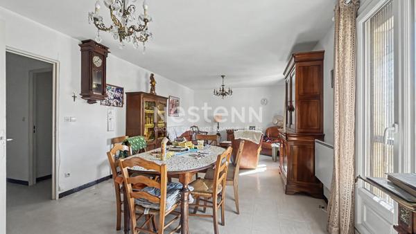 Appartement 83 m² avec 2 chambres, loggia et double garage à vendre à Arles