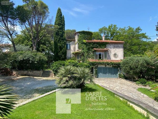 Villa à vendre à Nîmes dans le Gard (30900), ref : 1002441 Route de sauve