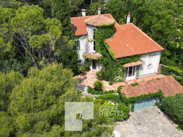 Villa à vendre à Nîmes dans le Gard (30900), ref : 1002441 Route de sauve