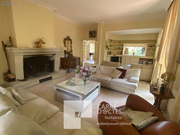 Villa à vendre à Nîmes dans le Gard (30900), ref : 1002441 Route de sauve