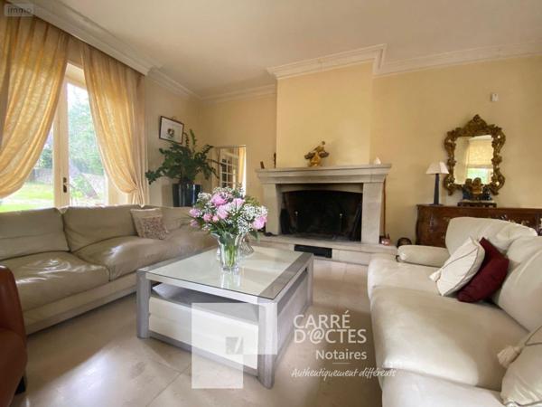 Villa à vendre à Nîmes dans le Gard (30900), ref : 1002441 Route de sauve