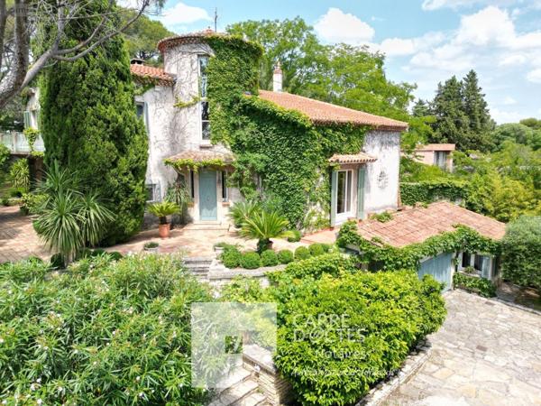 Villa à vendre à Nîmes dans le Gard (30900), ref : 1002441 Route de sauve