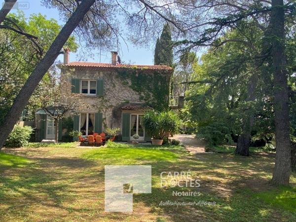 Villa à vendre à Nîmes dans le Gard (30900), ref : 1002441 Route de sauve