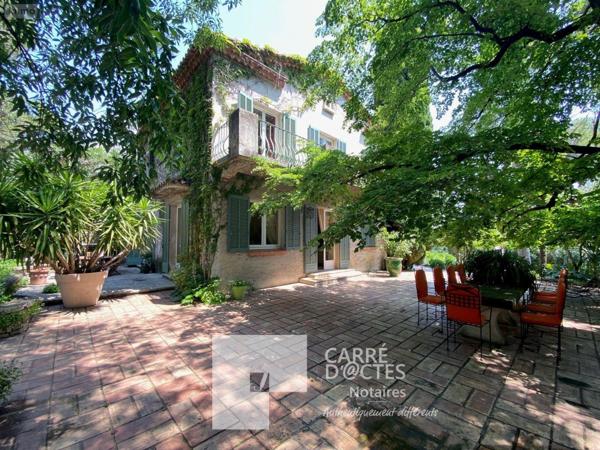 Villa à vendre à Nîmes dans le Gard (30900), ref : 1002441 Route de sauve