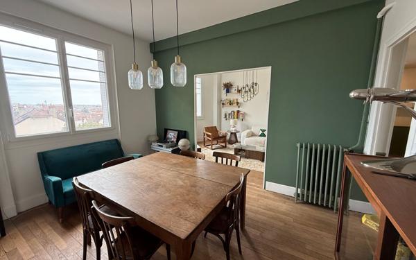 Appartement à vendre    3 pièces • 65,62 m2 Dijon