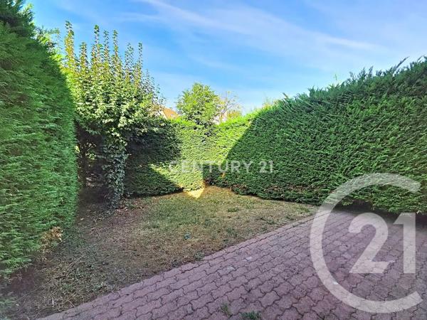 Maison à vendre  5 pièces - 125 m 2   NOISY LE GRAND  - 93