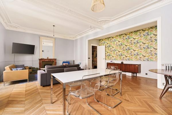 Bureau Paris 9e - LIÈGE / NOUVELLE ATHÈNES