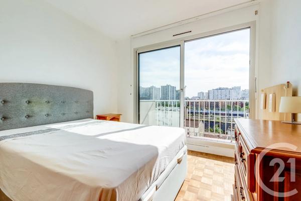 Appartement F2 à vendre  2 pièces - 41,92 m 2   PARIS  - 75015