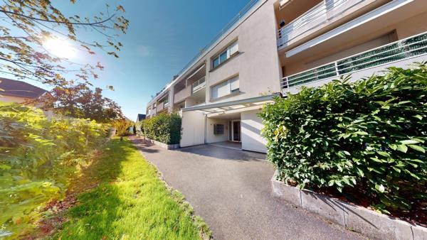 Beau T3 moderne à Mulhouse (68200) – Résidence calme, terrasse et garage inclus