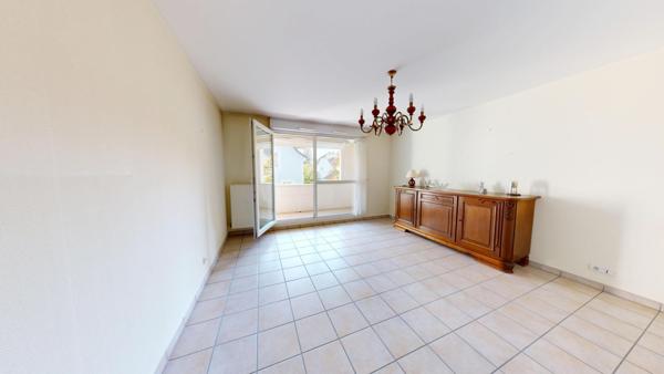 Beau T3 moderne à Mulhouse (68200) – Résidence calme, terrasse et garage inclus