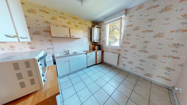 Beau T3 moderne à Mulhouse (68200) – Résidence calme, terrasse et garage inclus