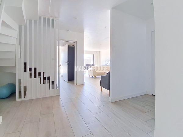 Une maison contemporaine d'exception, entre confort, élégance et sérénité - 2023 - Coup de coeur assuré - PLOUFRAGAN