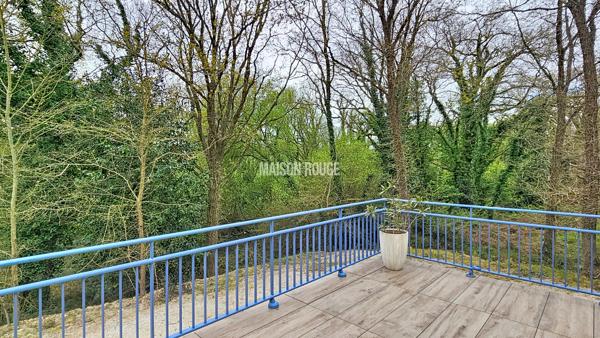 Grande maison familiale proche du bourg de Sarzeau 6 chambres, bureau, sous-sol complet & prestations premium