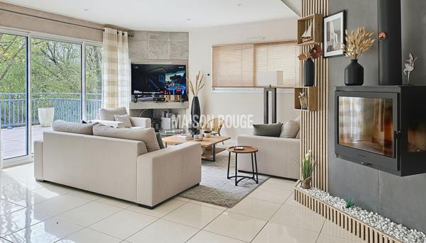 Grande maison familiale proche du bourg de Sarzeau 6 chambres, bureau, sous-sol complet & prestations premium