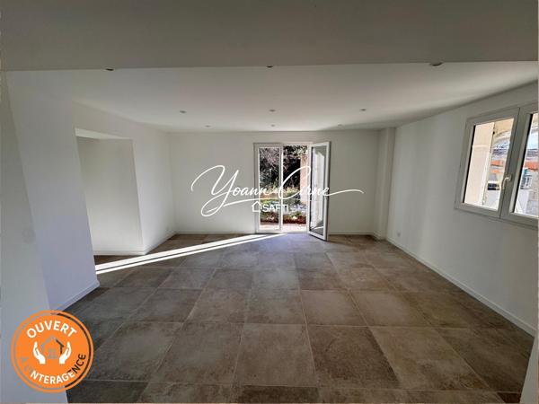 Appartement type 4 120 m2 entièrement rénové avec jardin et parking