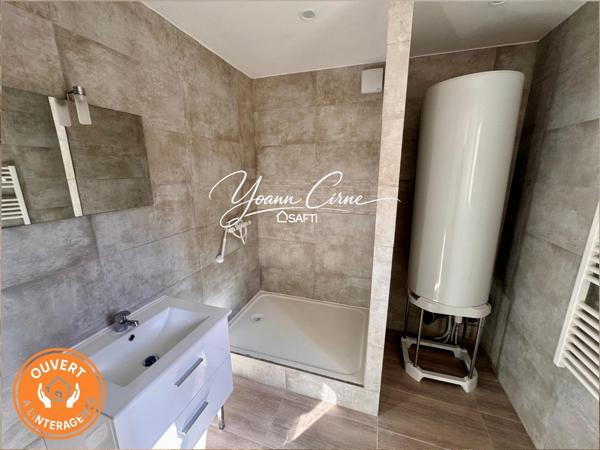 Appartement type 4 120 m2 entièrement rénové avec jardin et parking