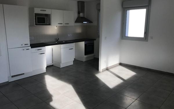 Appartement à louer    3 pièces •  Gex