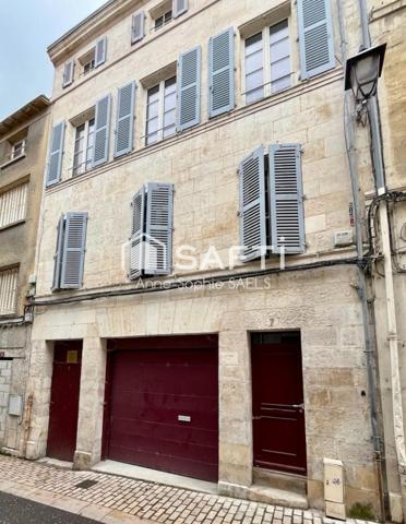 Maison de caractère avec garage en hyper centre