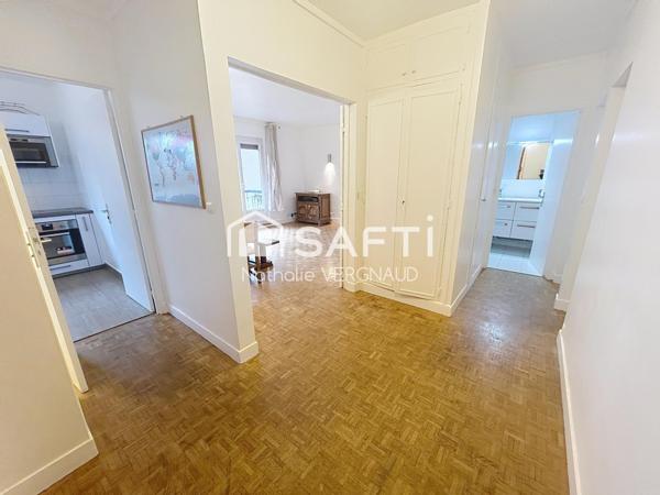 APPARTEMENT LUMINEUX ET AGREABLE T4 AVEC BALCON