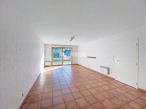 Appartement T3 lumineux avec grande terrasse sud, parking et box , Plouha
