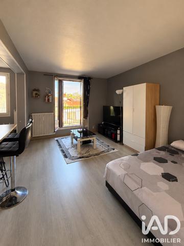 Location studio 26 m² Château-Thierry