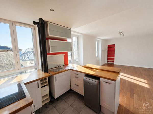 Appartement Rueil Malmaison 2 pièce(s) 41 m2 Loyer 990 €/mois charges comprises **  - Référence  19809