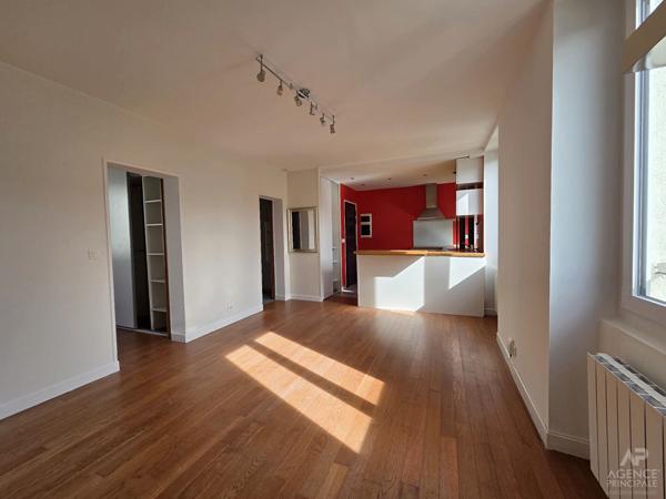 Appartement Rueil Malmaison 2 pièce(s) 41 m2 Loyer 990 €/mois charges comprises **  - Référence  19809