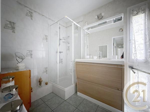 Appartement T4 à vendre  4 pièces - 85,03 m2 DEVILLE LES ROUEN - 76