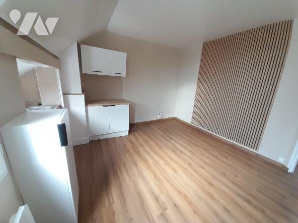 ASNIERES SUR SEINE - APPARTEMENT T2 rénové et libre