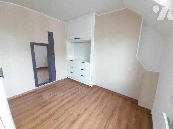 ASNIERES SUR SEINE - APPARTEMENT T2 rénové et libre
